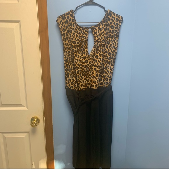 ‼️SALE‼️Torrid Black Leopard Studio Knit Surplice Romper NWT New 6X - Picture 4 of 7